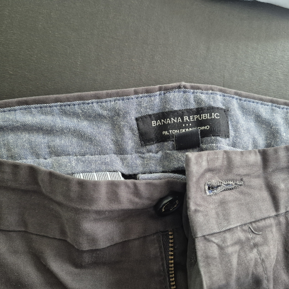 Banana Republic Men's Gray Chinos